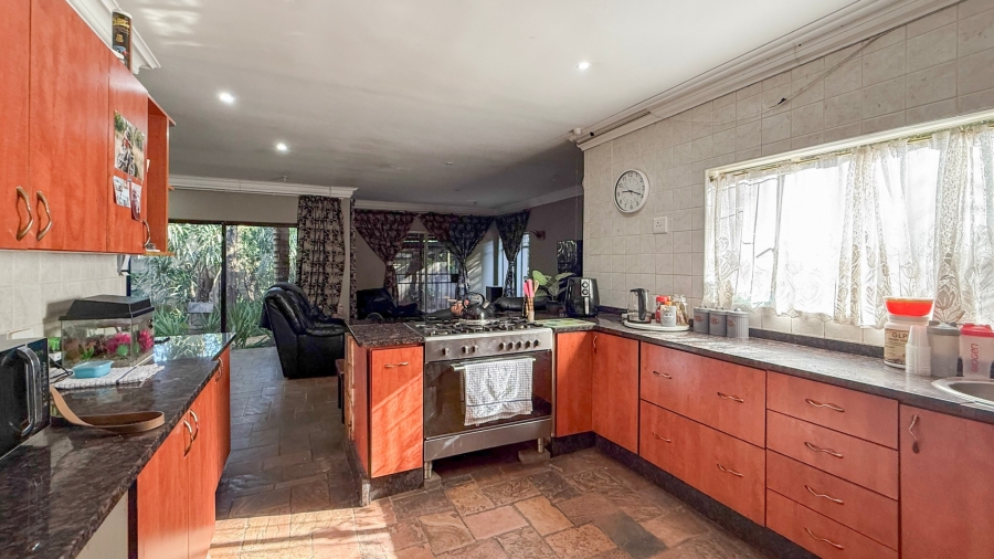 4 Bedroom Property for Sale in Melodie North West